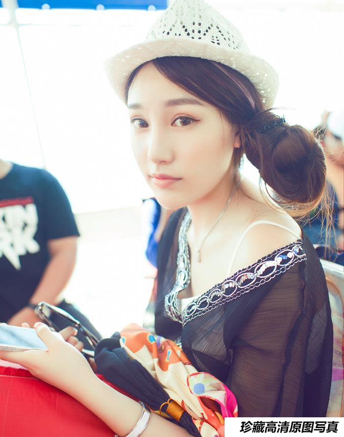 [TGOD推女神] 2014.08.30 NO.007 Model@刘奕宁Lynn [58+1P/188M]