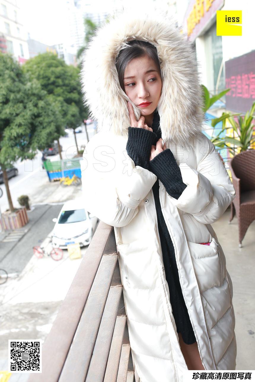 [IESS异思趣向] 2018.03.23 丝享家196《羽绒服之恋》秋秋 [99+1P]