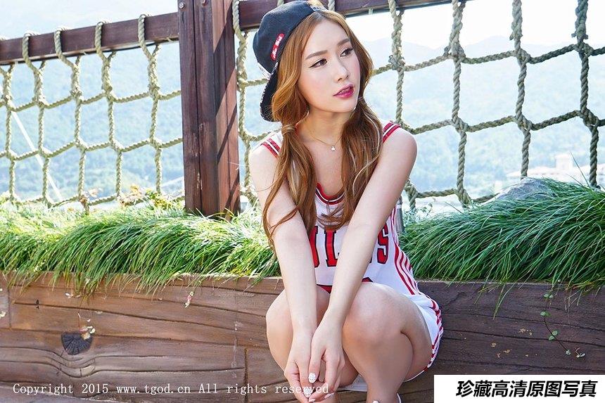 [TGOD推女神]2015.10.03 云曼旅拍 于姬Una 第四刊 [49+1P／196M]