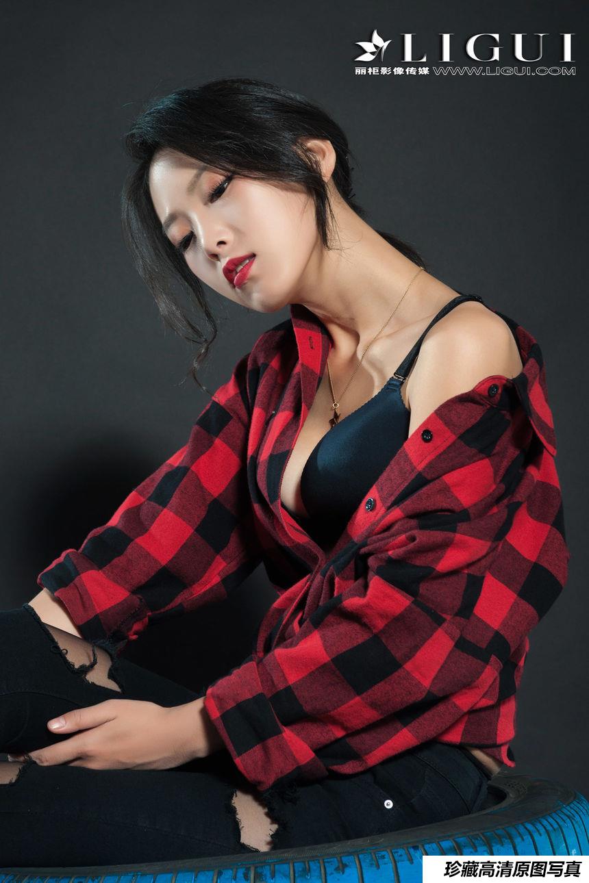 [Ligui丽柜] 2018.11.14 网络丽人 Model 赵维拉 [64P/26.4M]