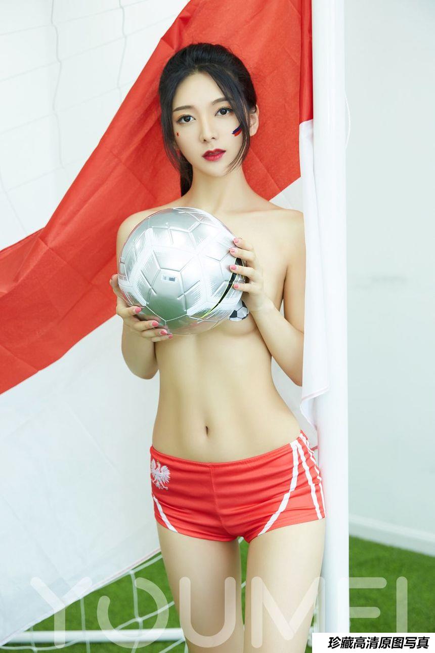 [YouMei尤美] 小热巴  东欧铁骑激情澎湃的荷尔蒙  [12P]