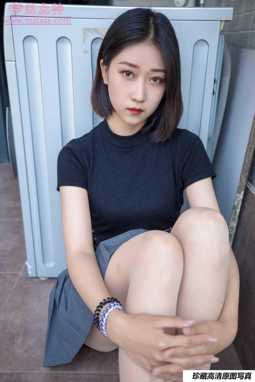 梦丝女神 阿依古丽-月亮花 [83+1P]