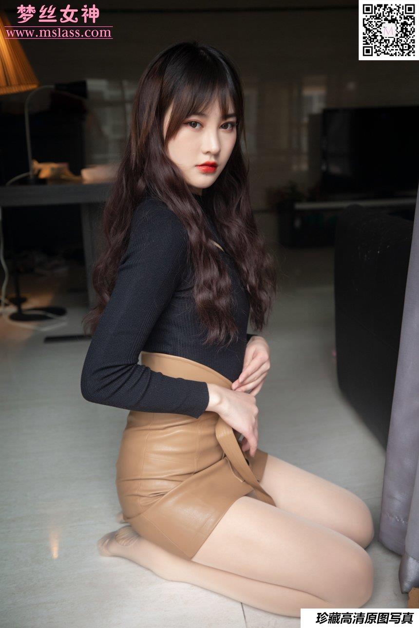 [MSLASS梦丝女神] 2019.11.17 NO.066 《小唐嫣 旗袍下的包裹》[60+1P482M]