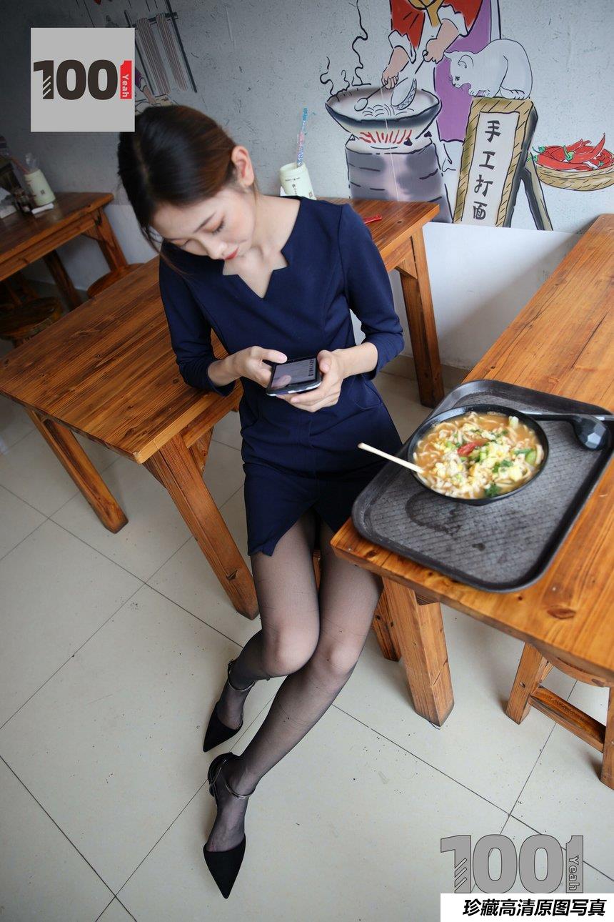 [IESS异思趣向] 一千零一夜 模特草莓《营业员的午饭时间》