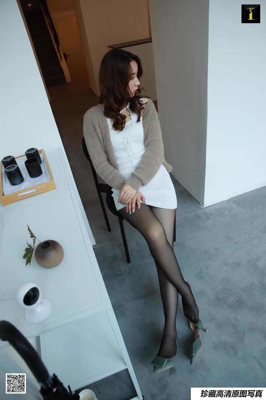 [IESS异思趣向]2020.02.06 丝享家677：糖糖 – 护腿进行曲