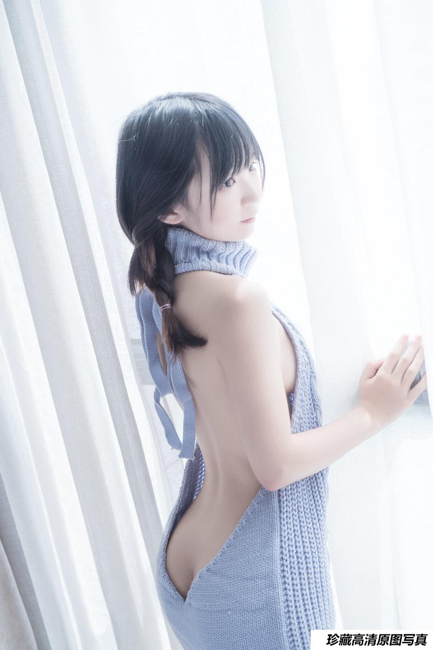 御子Yumiko - 漏背毛衣 [10P-116MB]
