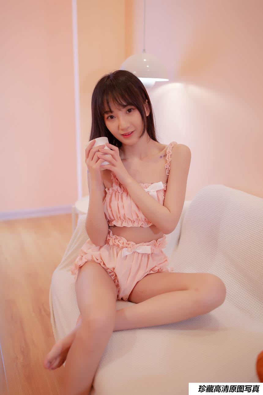 [YALAYI雅拉伊] 2020.09.02 Y697 落落《女友宅日志》[57P+1P458M]