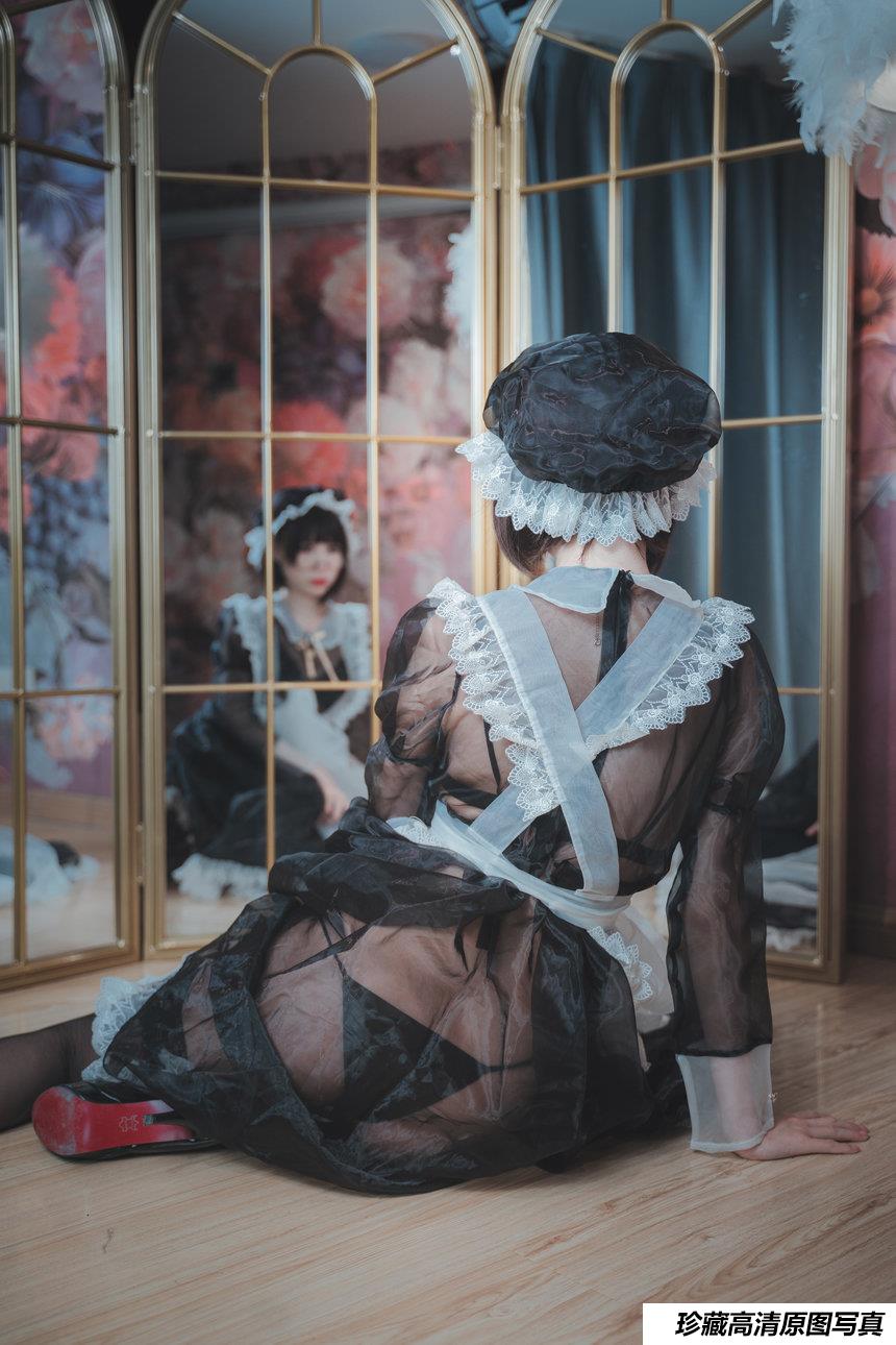 西园寺南歌  透明女仆 [50P2V-568MB]