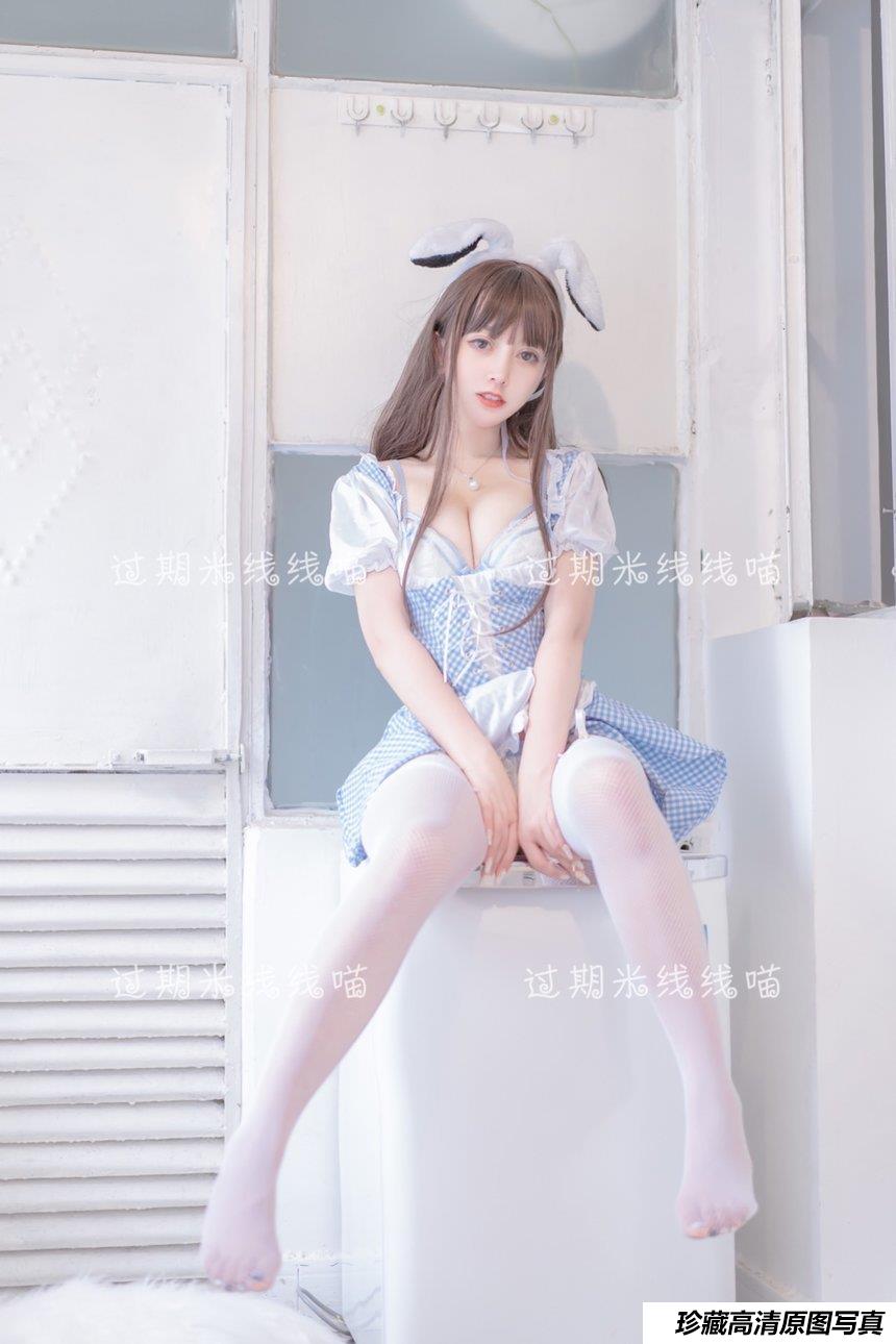 过期米线线喵 – 蓝白