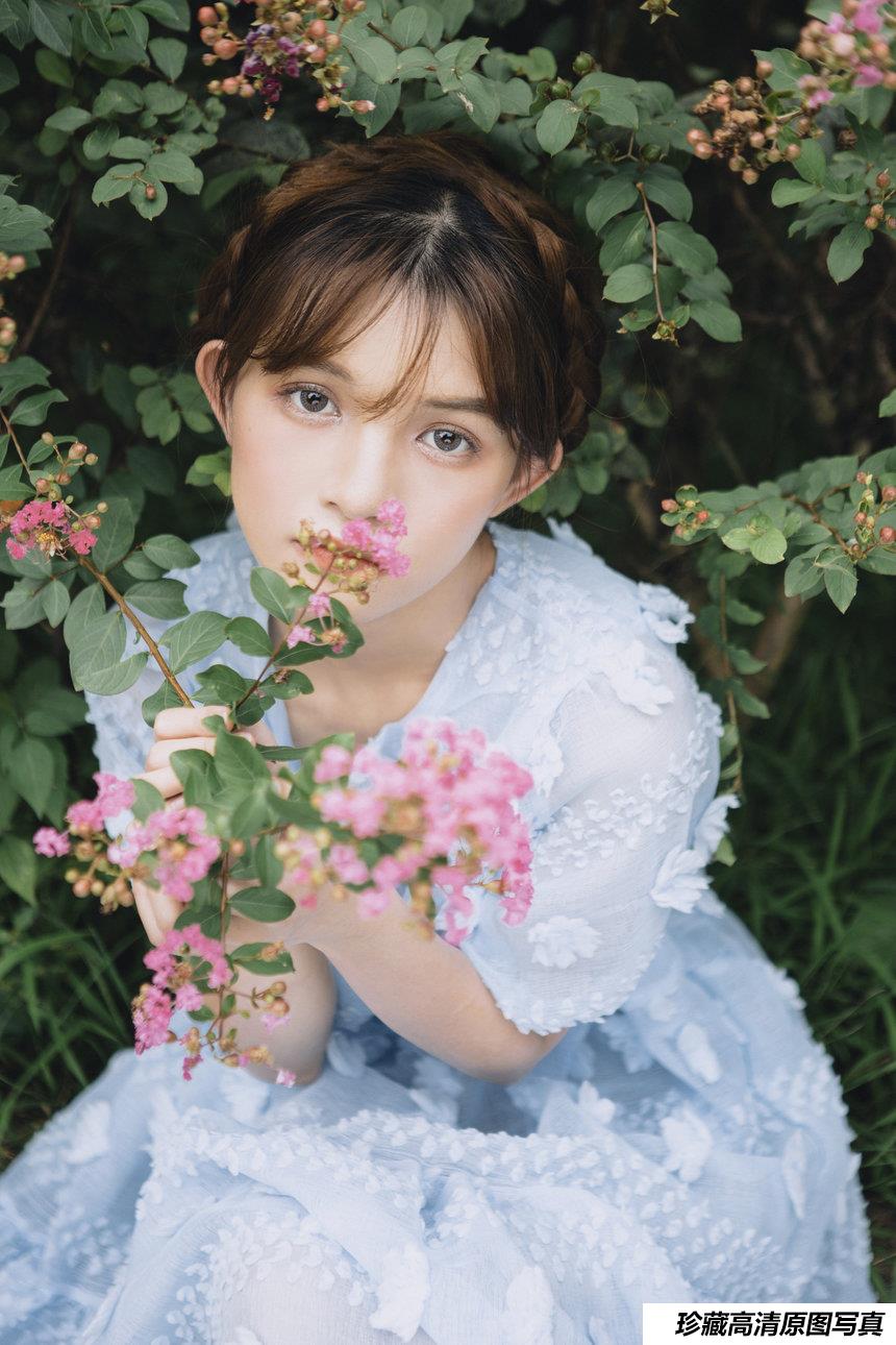 [YITUYU]艺图语 2021.08.20 花都开好了 于斯 [27P-522MB]
