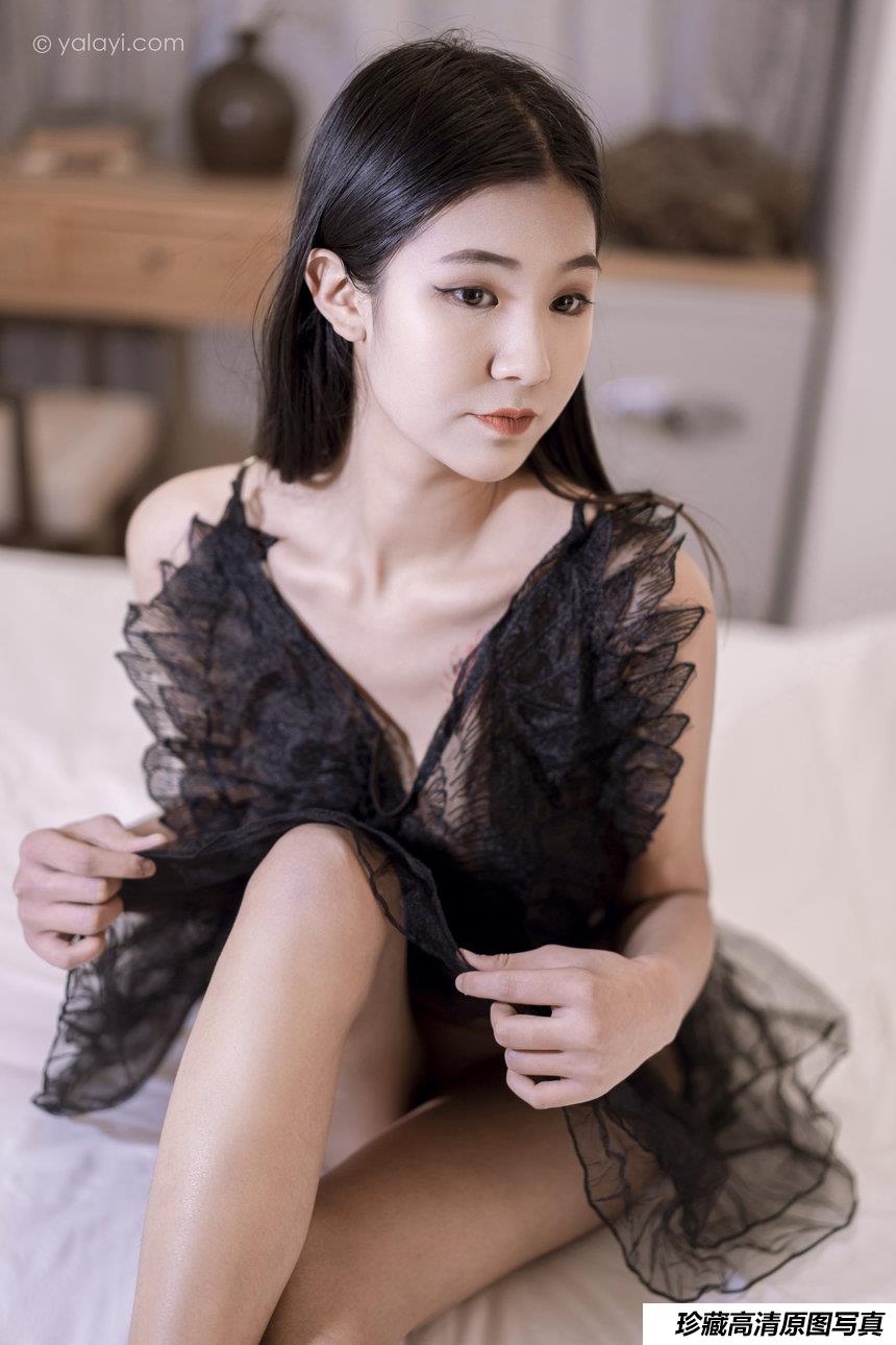 [YALAYI雅拉伊]2021.11.05 NO.857 黑色童话 诗诗[33+1P／314MB]