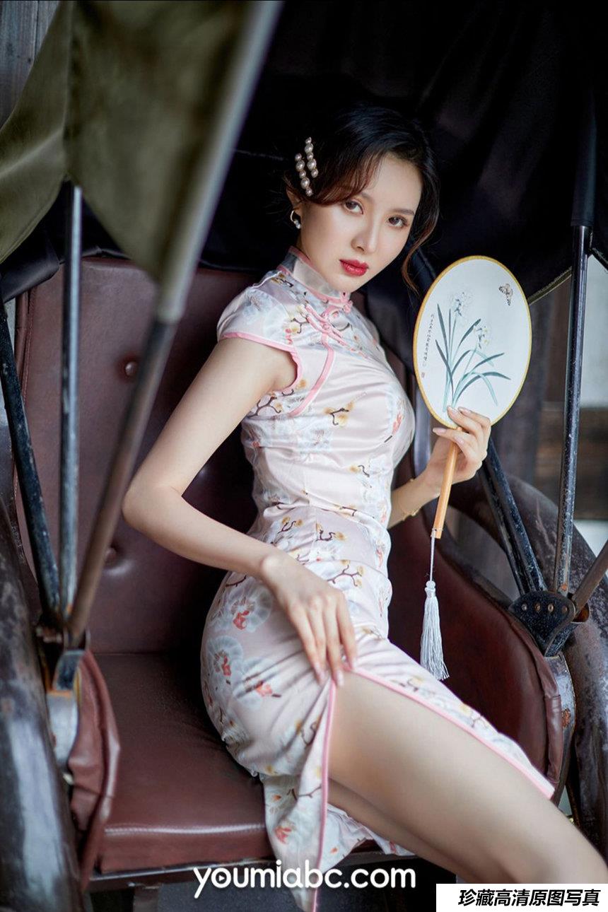 [YouMi尤蜜] 2021.11.12 黄金宝儿 [32+1P]