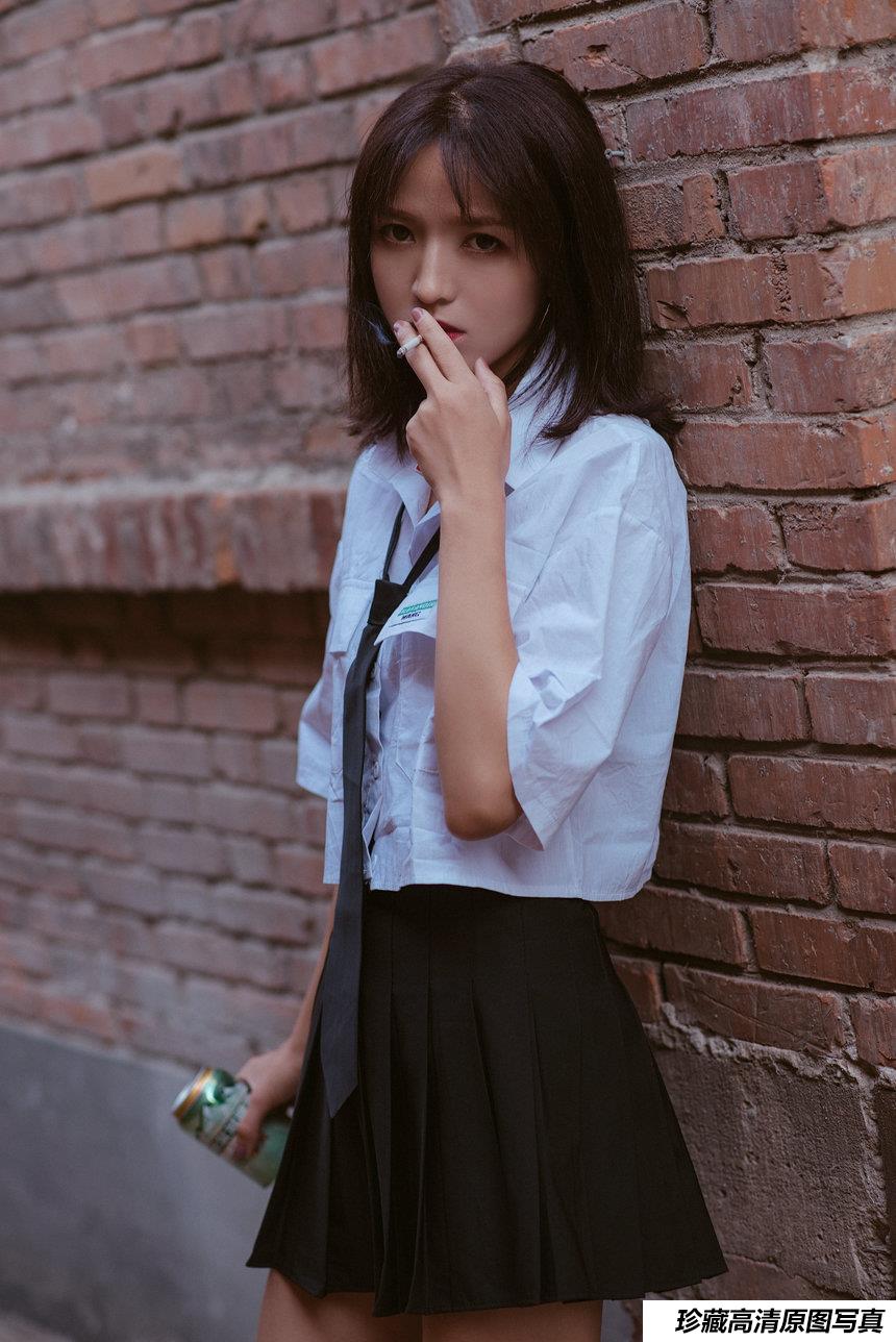 [YITUYU艺图语] 2020.12.08 不良少女 Lily [27P417MB]