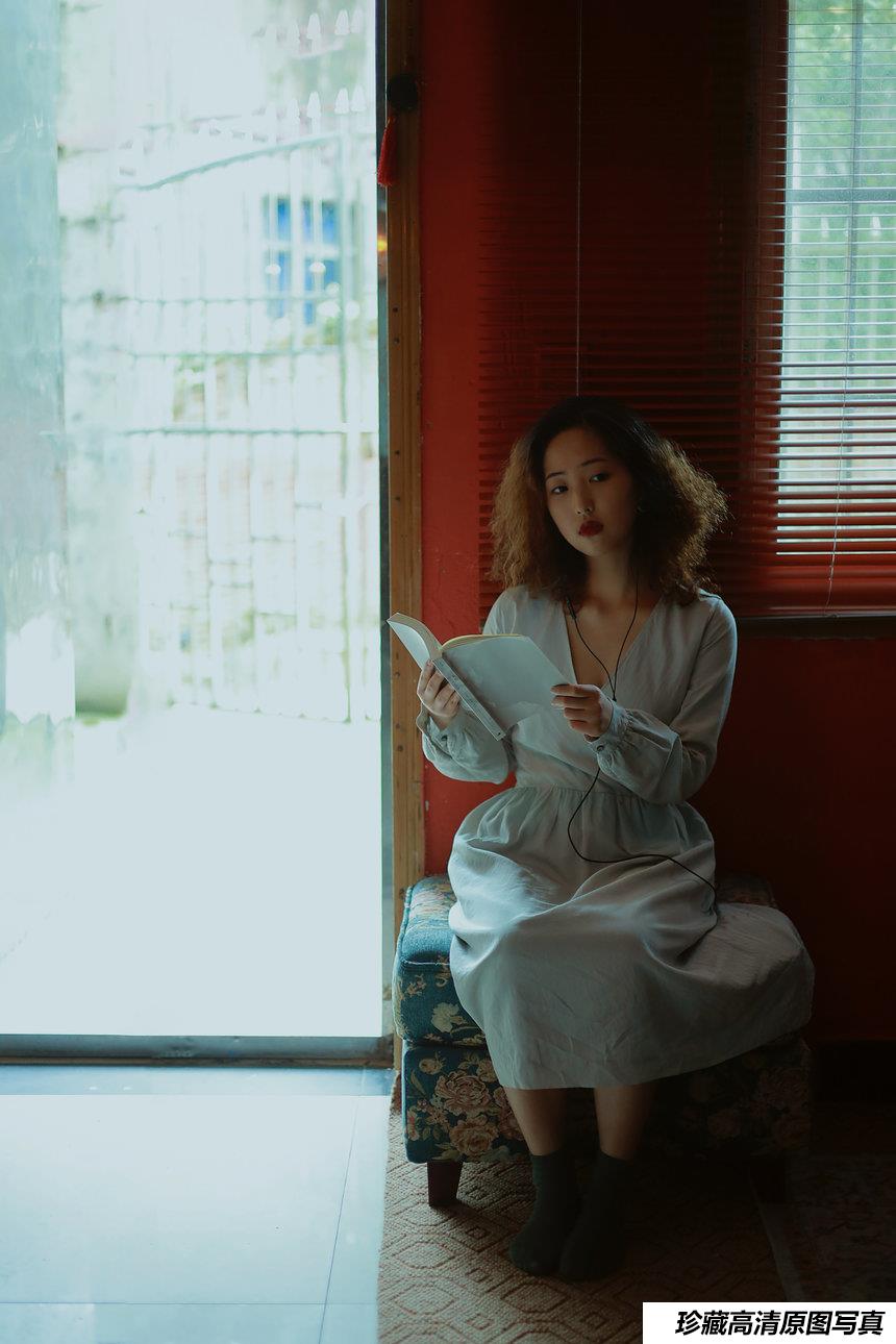 [YITUYU艺图语] 2021.05.26 慢慢的你 千千 [27P-286MB]