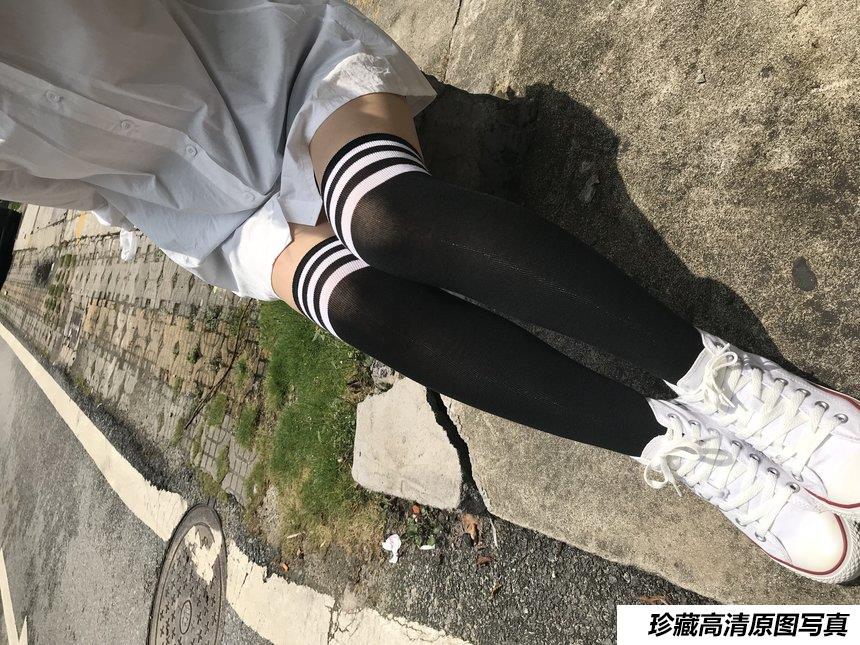 [最爱帆布鞋] 丝袜美腿写真 ON.55 图套 套图+视频-艺库