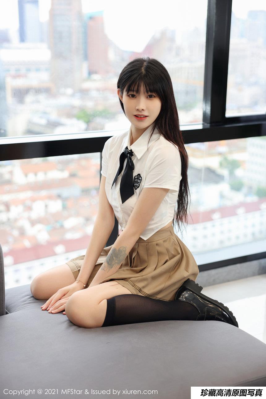 [MFStar模范学院] 2021.12.10 VOL.546 77qiqi [52+1P]
