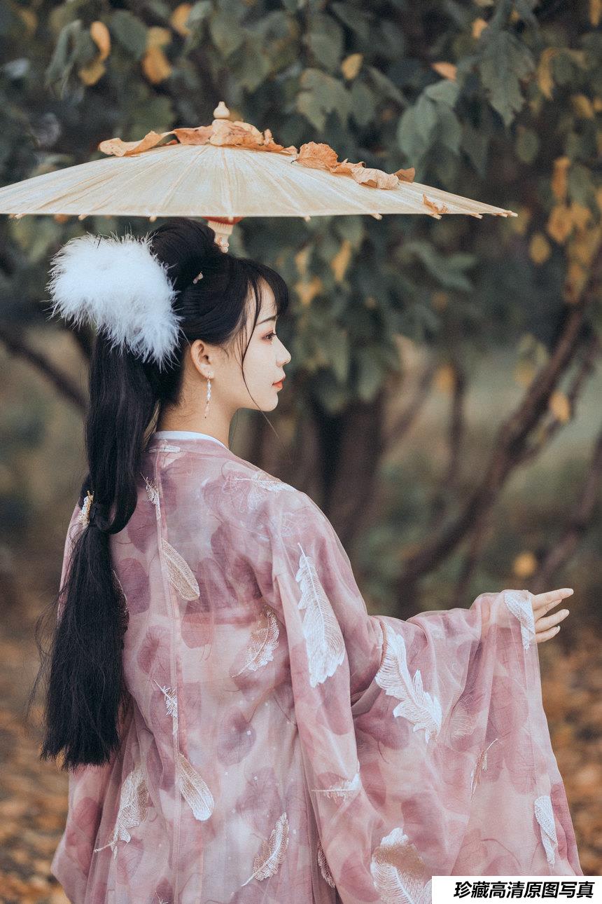[YITUYU艺图语]2021.09.02 幽人独自怜 Seven[25+1P／464MB]