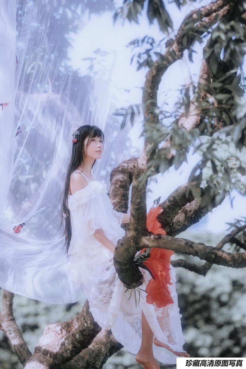 [YITUYU艺图语]2021.09.13 花的嫁纱 颖儿[21+1P／244MB]
