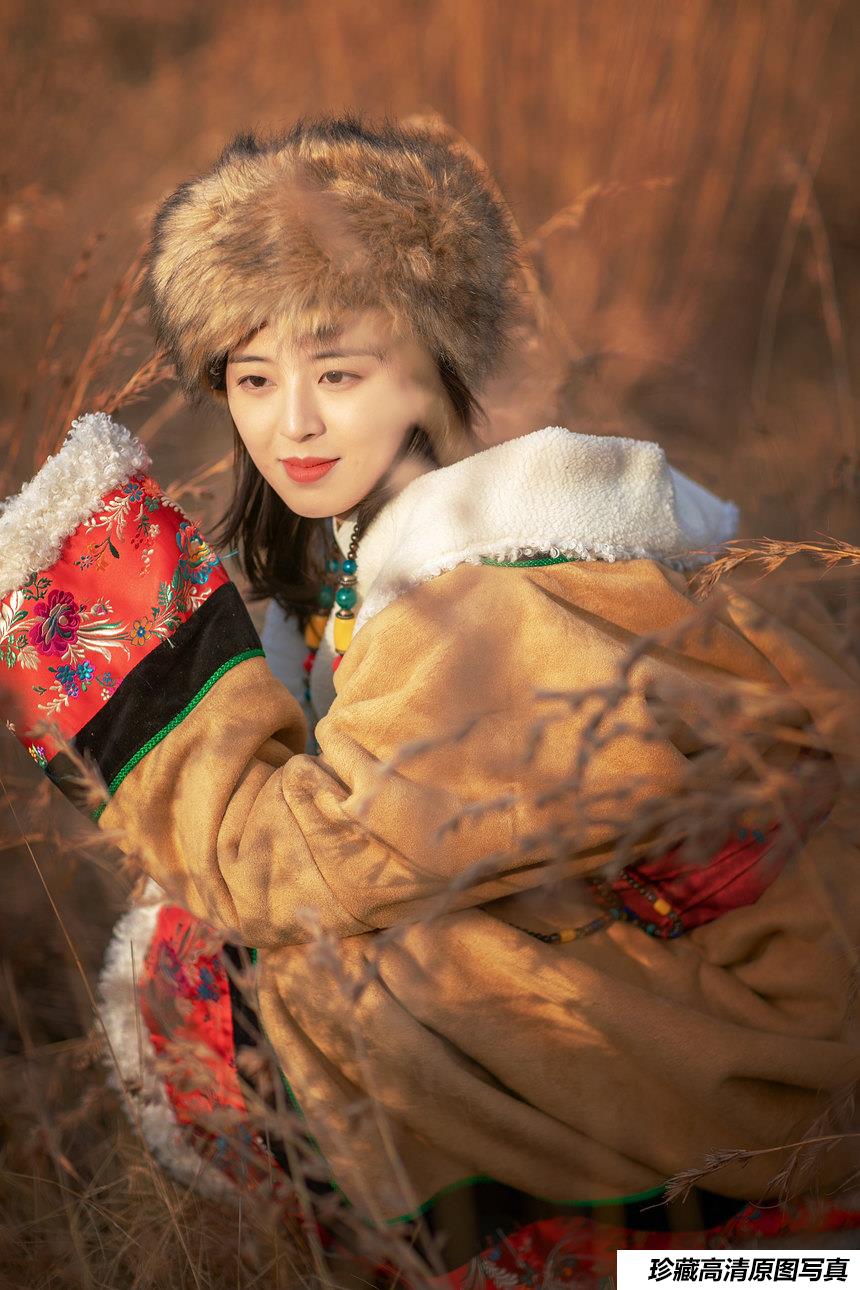 [YITUYU艺图语]2021.10.27 藏女卓玛 糯米[34+1P／322MB]