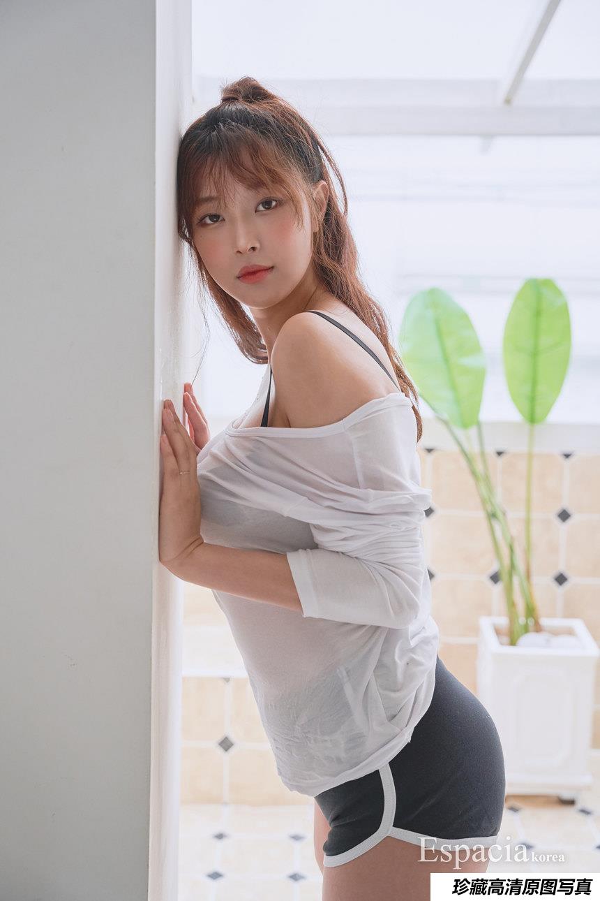 K-MODEL  辣妹性感抽绳运动超短裤 [44P-110MB]