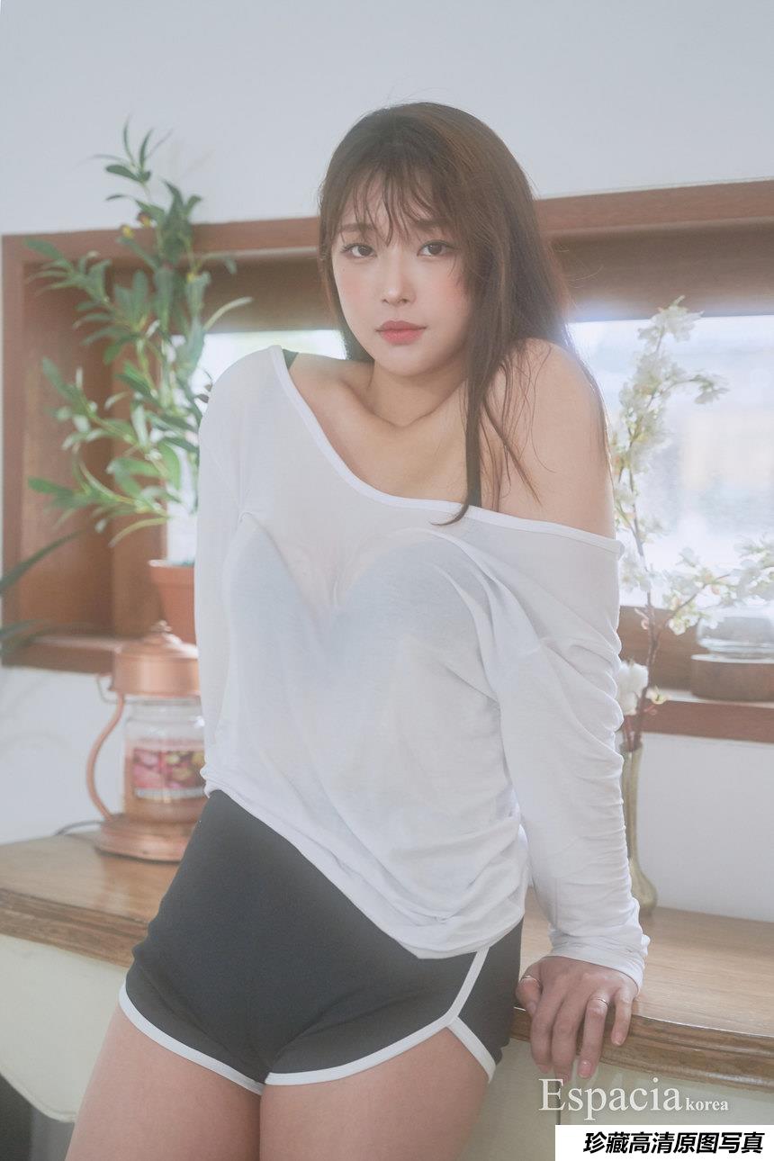 K-MODEL  辣妹性感抽绳运动超短裤 [44P-110MB]