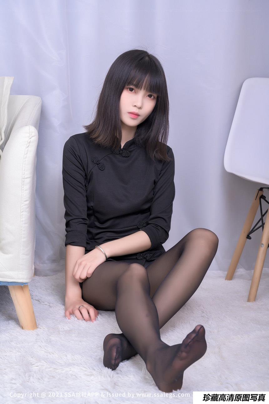 [SSA丝社]超清写真 NO.727 腿模丹丹的黑丝美足（下）[119P／3.83GB]