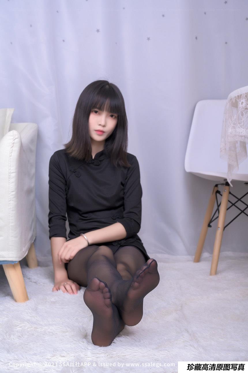 [SSA丝社]超清写真 NO.727 腿模丹丹的黑丝美足（下）[119P／3.83GB]
