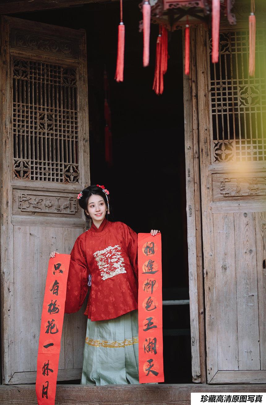 [YITUYU艺图语]2022.01.06 新年 小清菡[32+1P／399MB]