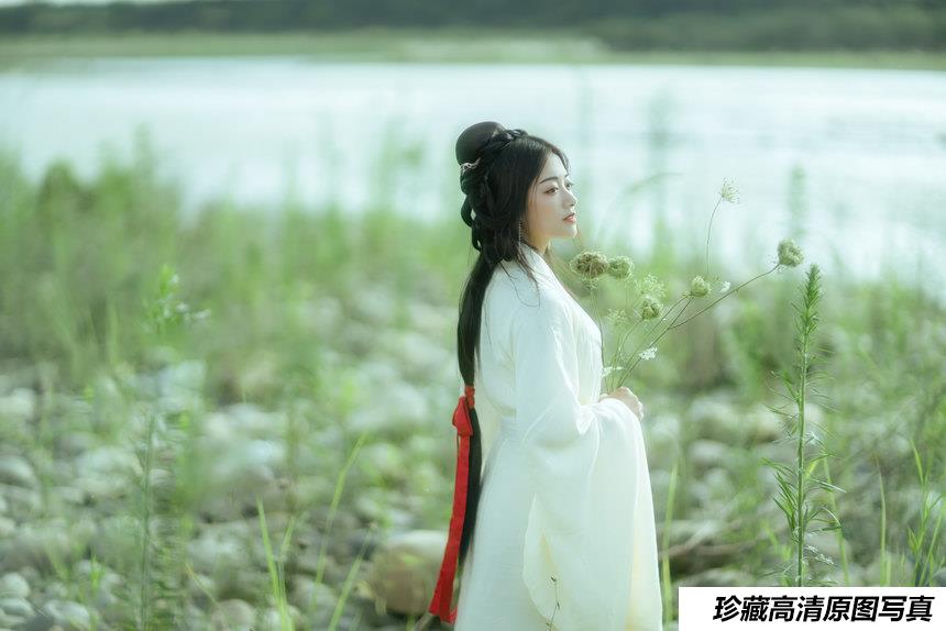 [YITUYU艺图语]2022.01.05 芦花漫 陌颜[29+1P／387MB]