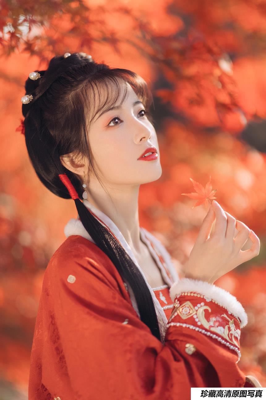 [YITUYU艺图语]2022.03.02 秋风渐老 一只阿梦崽[41+1P／341MB]