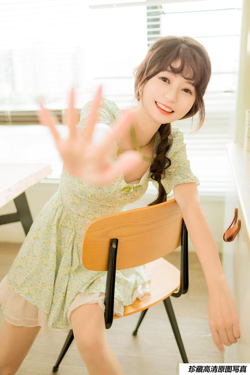 [YALAYI雅拉伊]2022.08.15 NO.964 花之香 小亭[45+1P／441MB]