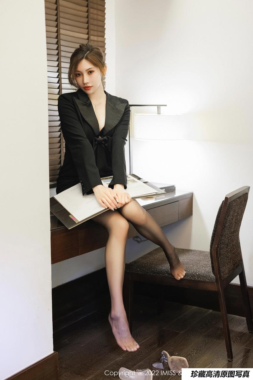 [IMISS爱蜜社] 2022.08.29 VOL.695 小狐狸Kathryn [54+1P]