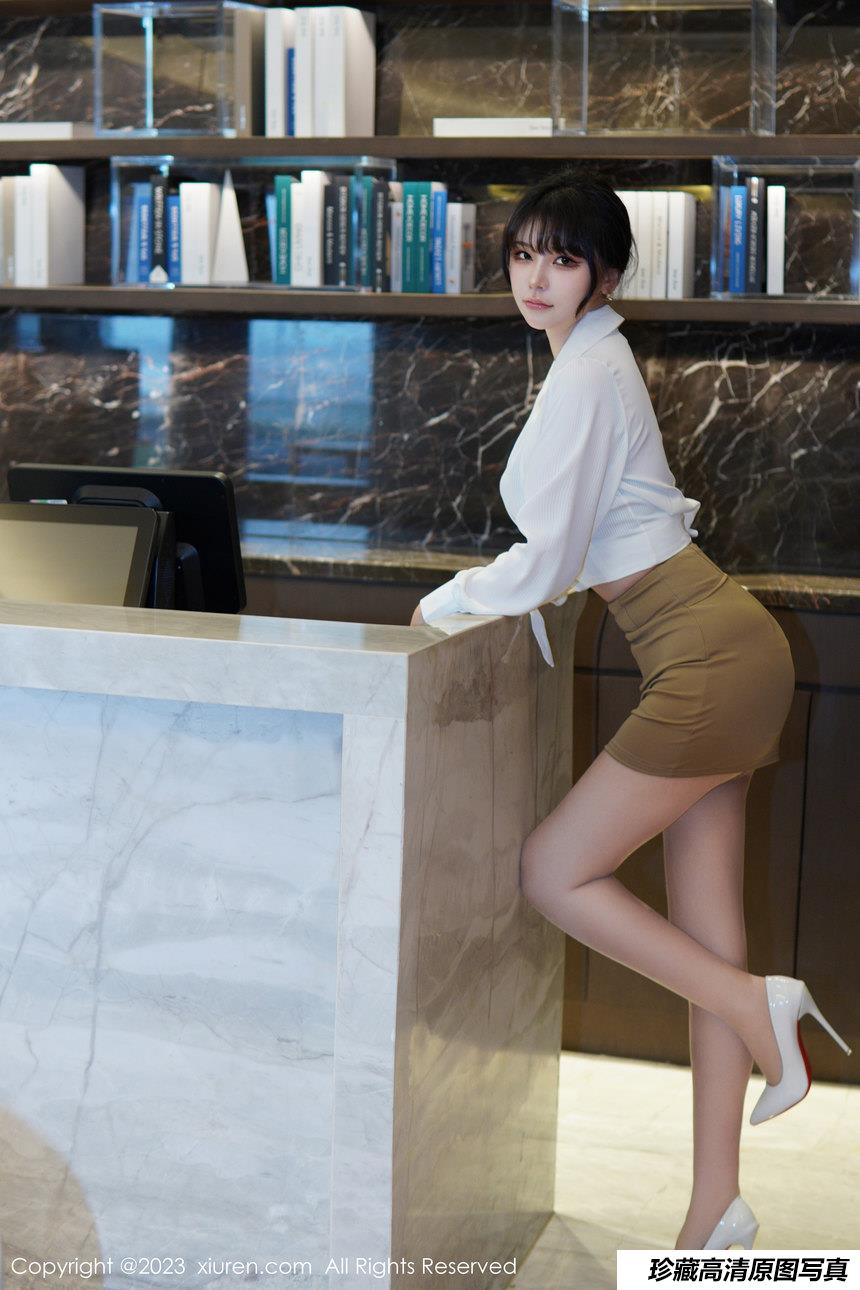 [XiuRen秀人网] 2023.01.10 No.6111 桃桃子_ [86+1P]