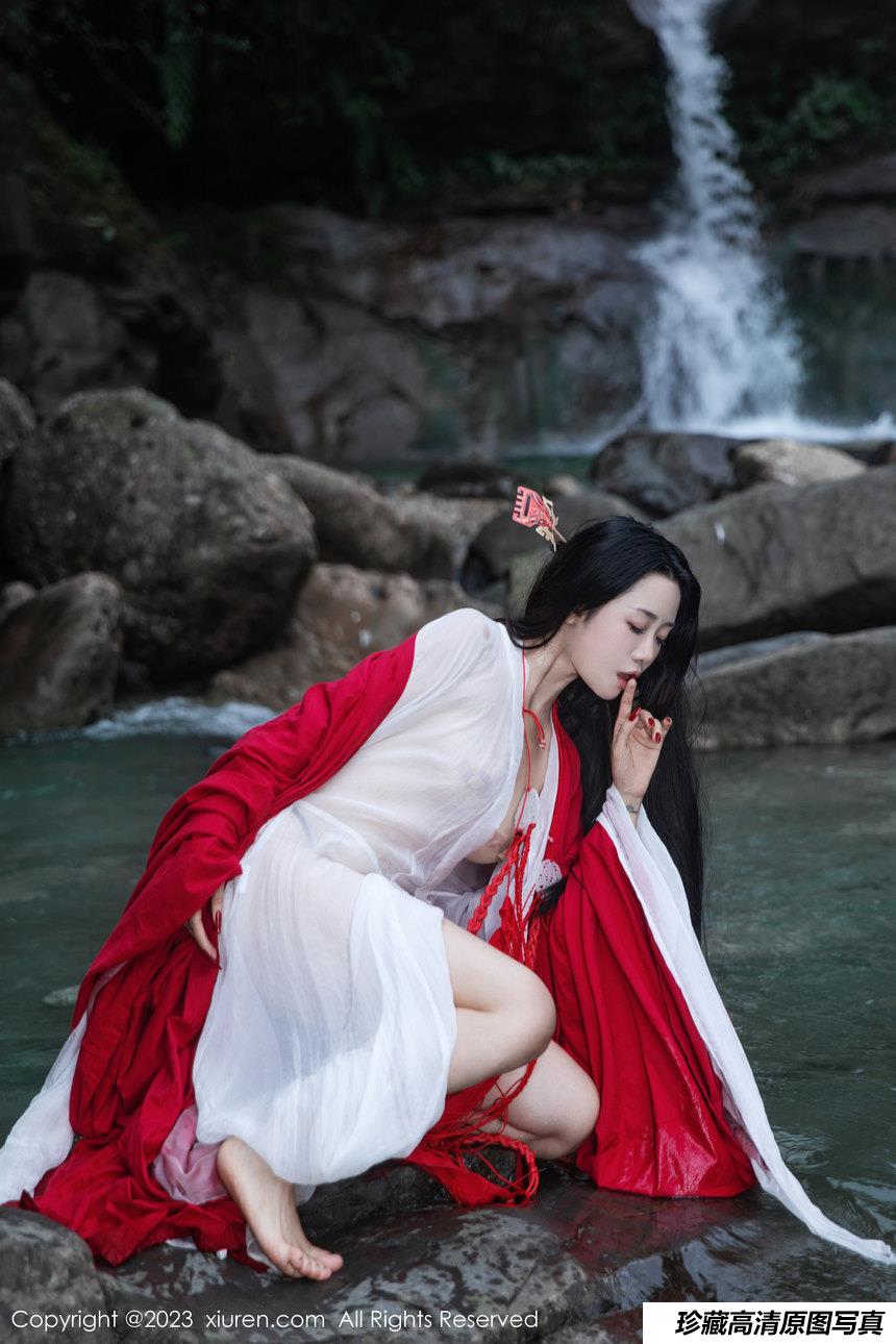 [XiuRen秀人网] 2023.08.28 No.7295 严利娅Yuliya [89+1P]