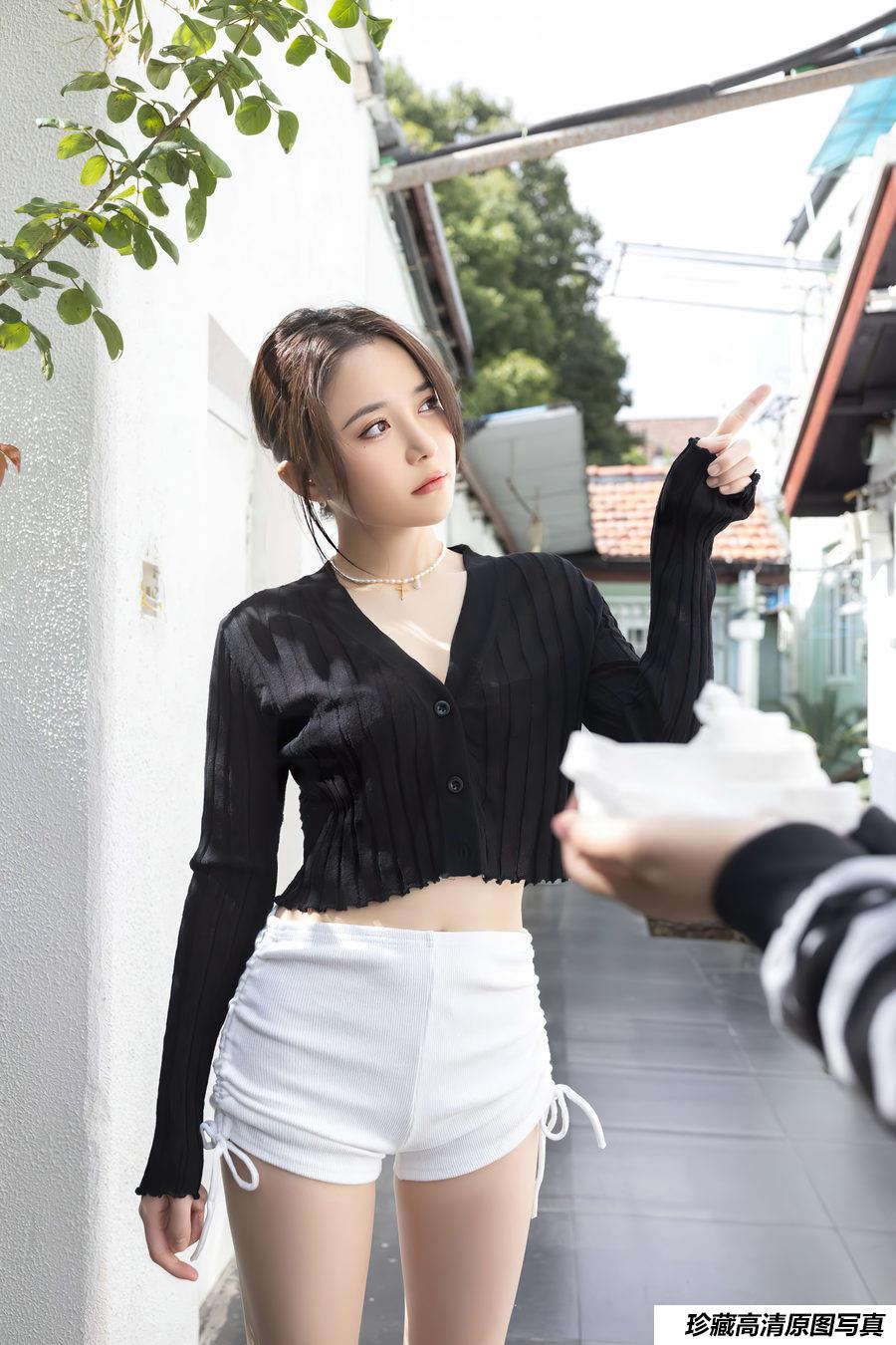 鱼子酱《偷内裤的贼》原版写真 [113P-1.17G]