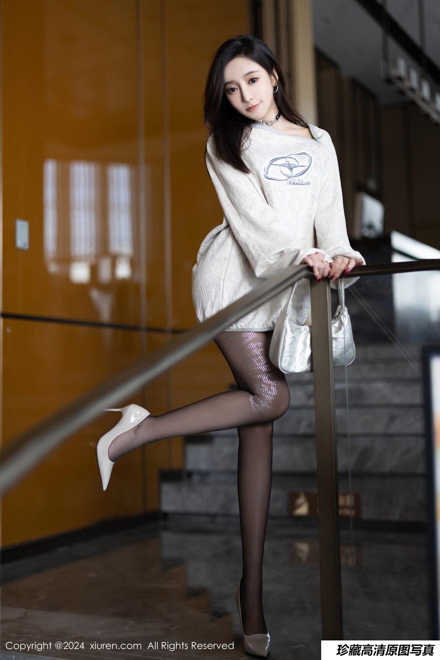 [XiuRen秀人网] 2024.02.23 No.8135 王馨瑶yanni [80+1P]