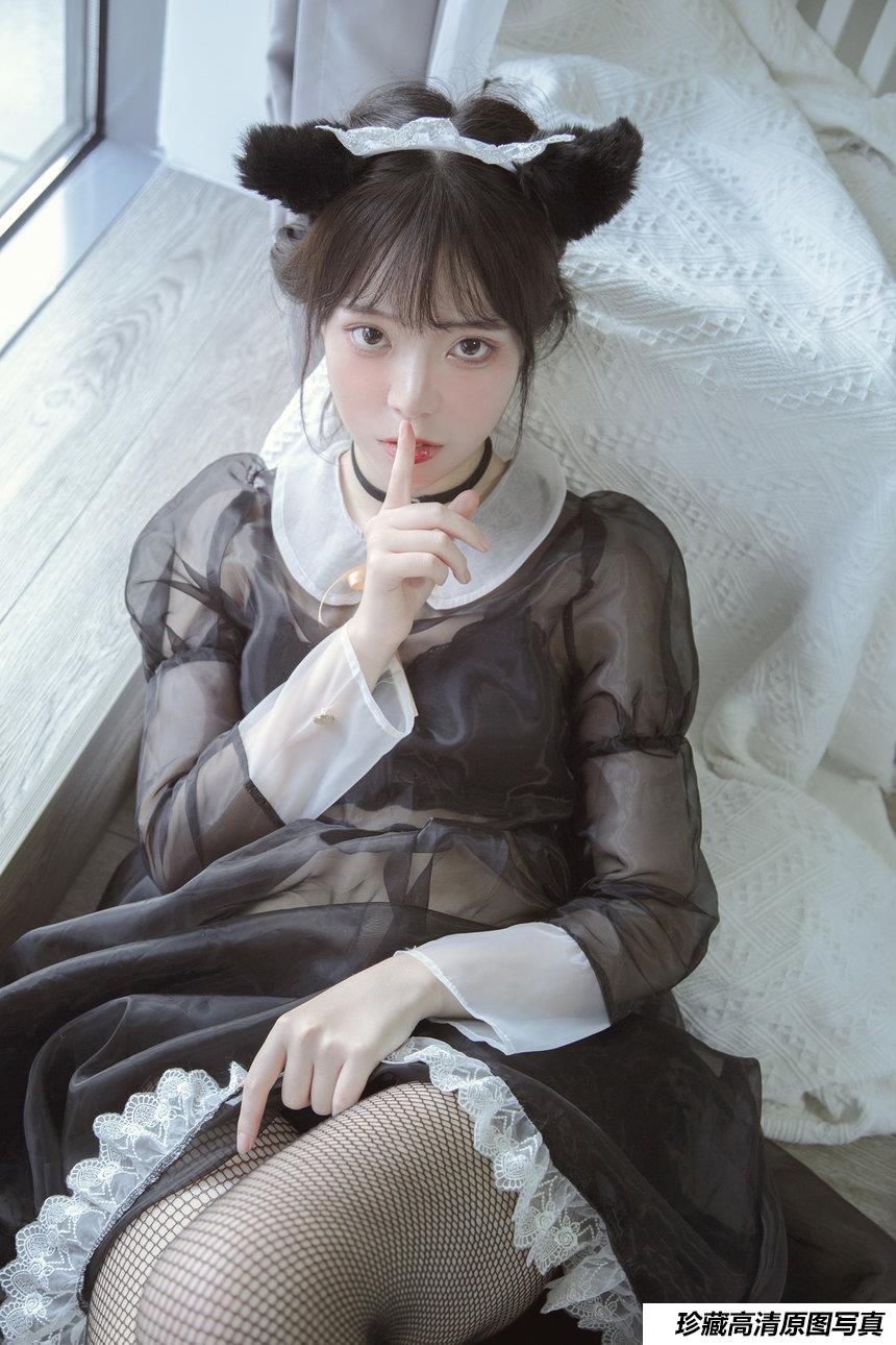 微博小姐姐Fushii_海堂 NO.001 女仆图包 [30P-49MB]