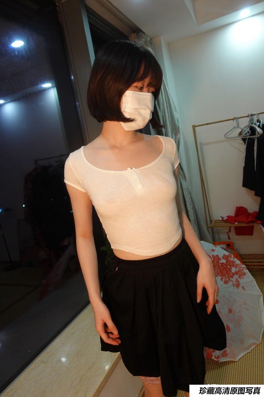 [ROSI口罩系列]2021.12.23 NO.2020[82+1P／139MB]