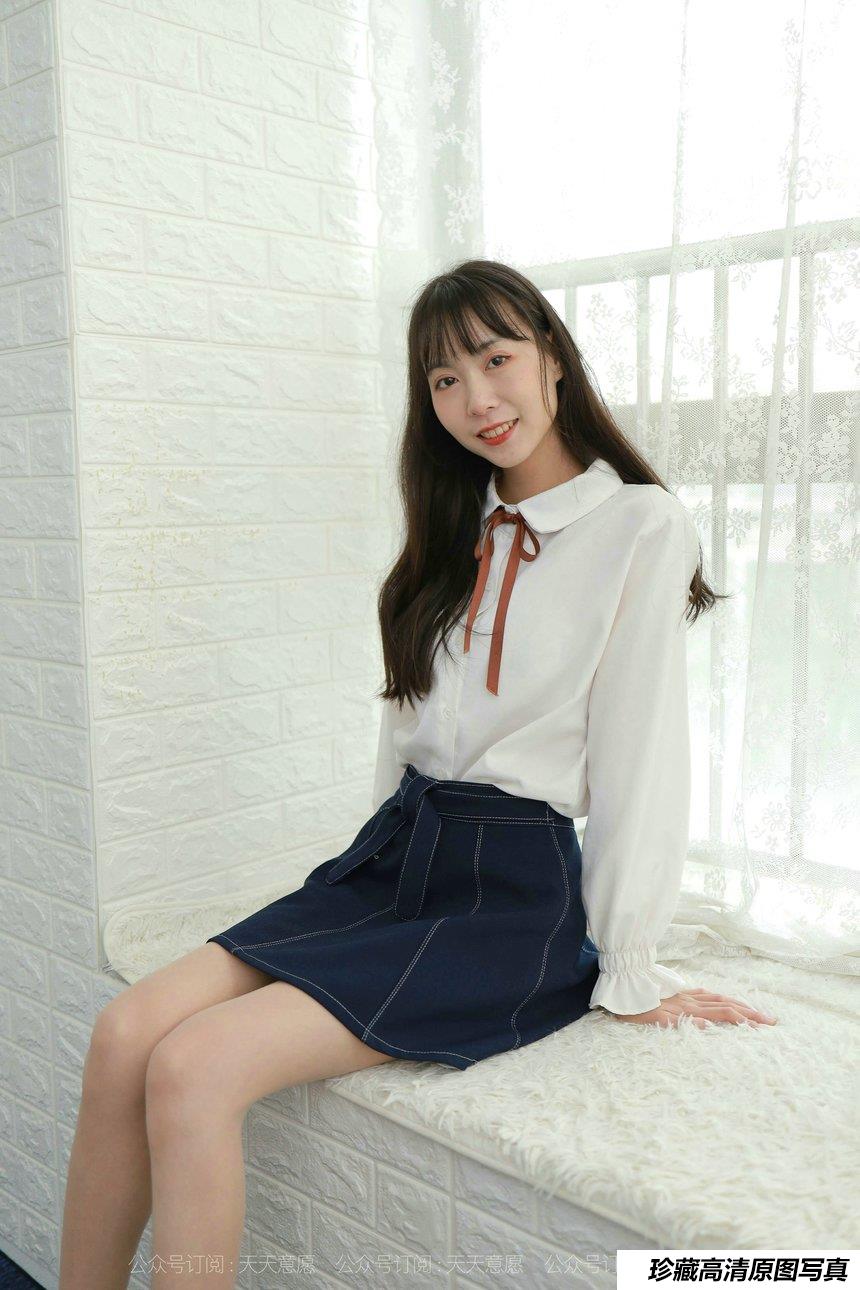 [IESS异思趣向] 2021.10.08 丝享家941：团团《长腿学苑风》[97P／155MB]