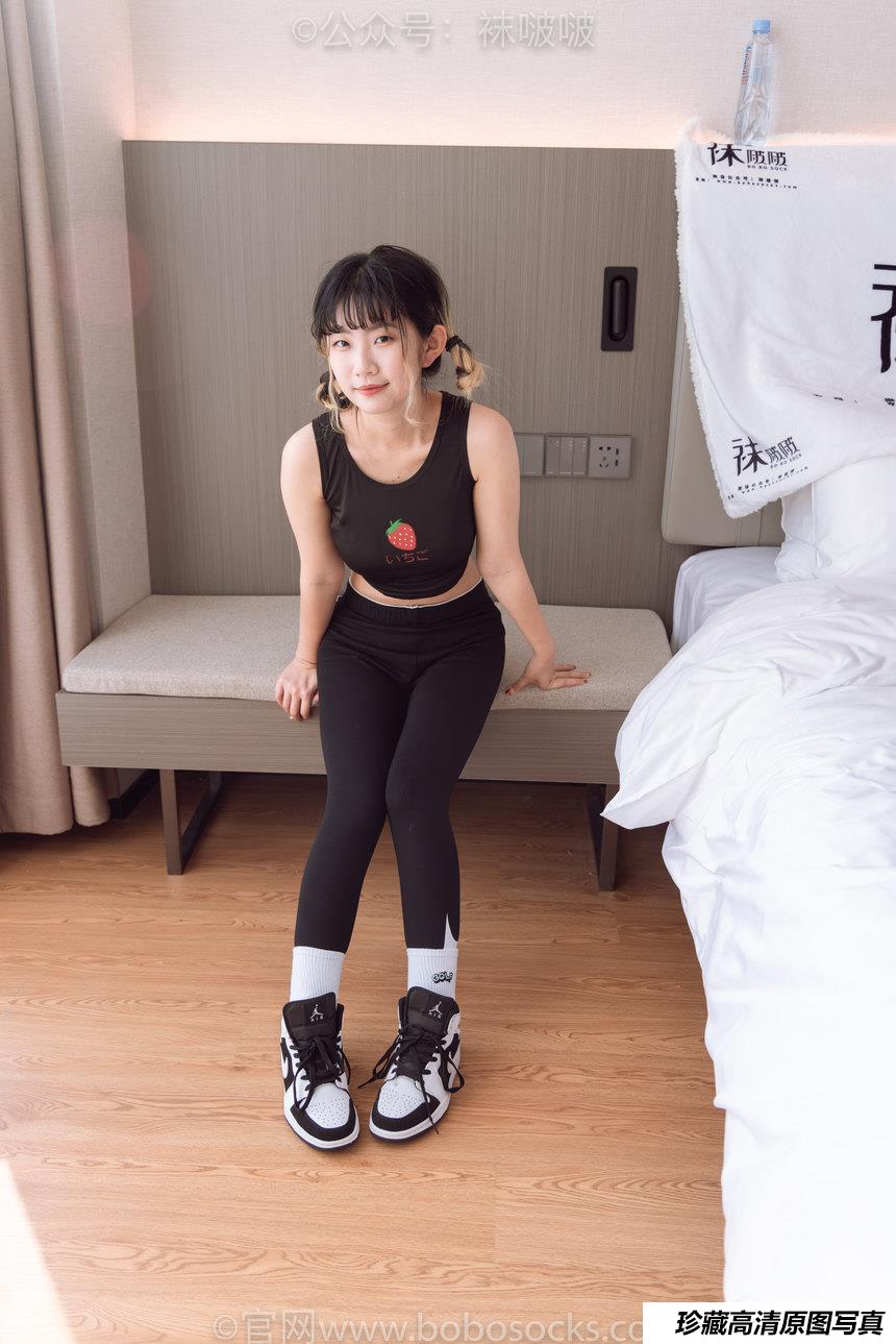 [BoBoSocks袜啵啵]NO.059 砂糖-AJ板鞋、白棉袜、裸足[142P+1V／6.72GB]