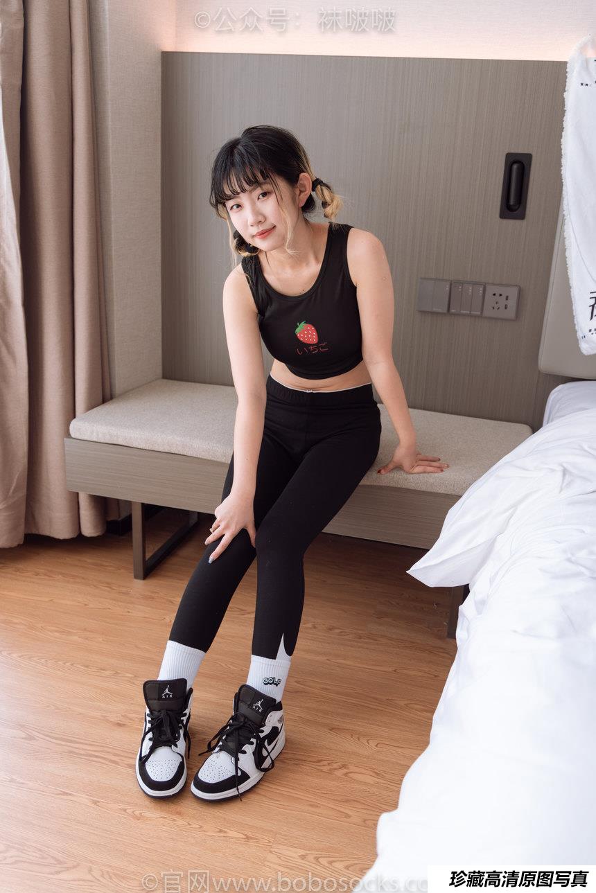 [BoBoSocks袜啵啵]NO.059 砂糖-AJ板鞋、白棉袜、裸足[142P+1V／6.72GB]