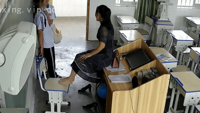 132813vez3yczozgbsxh77.gif